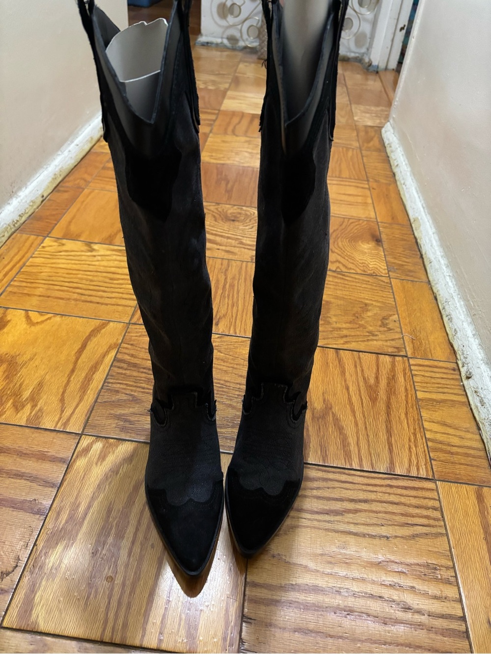 Zara Black Cowboy boots Pointed-Toe Boots